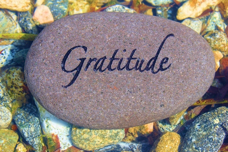 giving-gratitude